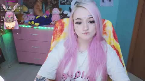 Manuela online show from October 12, 8:19 pm