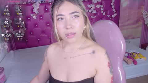 Manuela  online show from November 16, 6:57 pm