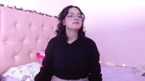 Manu  online show from December 26, 1:18 am