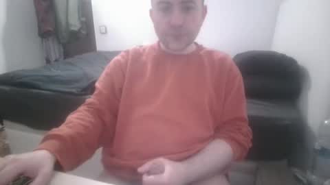 manuserita online show from March 19, 5:39 pm