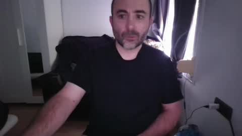 Snapshot of manuserita chatting on July 31, 3:33 pm manuserita online show from July 31, 3:33 pm