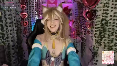 Snapshot of mao_me_meow chatting on May 2, 8:19 am Sasha online show from May 2, 8:19 am