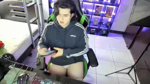 mapachoso1414 online show from November 19, 10:21 pm