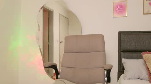 Snapshot of mar_333 chatting on March 11, 2:32 am online show from March 11, 2:32 am