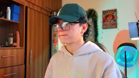 mar_alexis online show from March 7, 2:25 pm