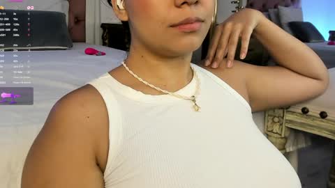 Mara online show from April 3, 3:54 pm