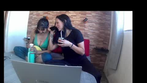 coshitaxxx online show from October 1, 1:06 pm