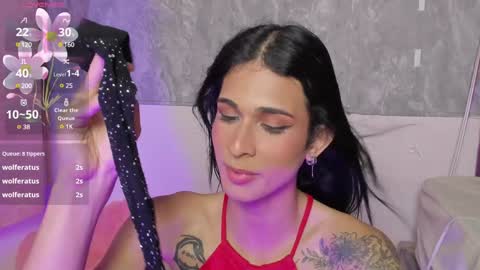 Snapshot of mara_friendboy chatting on December 19, 12:34 am Mara online show from December 19, 12:34 am