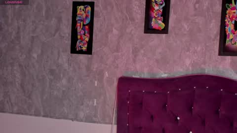 Snapshot of mara_friendboy chatting on December 20, 8:34 pm Mara online show from December 20, 8:34 pm