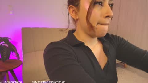 Mara Santoro online show from November 5, 12:10 am