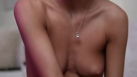 Snapshot of maraciel chatting on November 28, 9:06 pm Mara online show from November 28, 9:06 pm