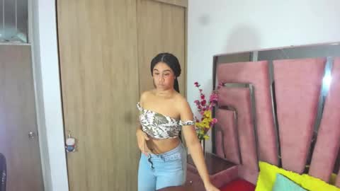 Marakarly online show from December 14, 8:02 pm