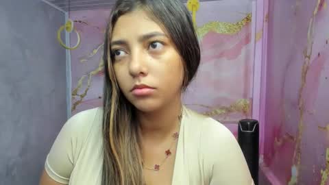 Maraluna online show from March 5, 12:01 pm