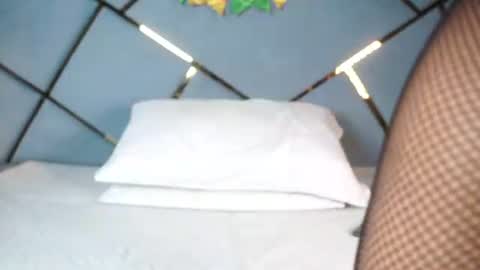 Snapshot of marcela_rojas chatting on July 2, 11:38 am marcela_rojas online show from July 2, 11:38 am