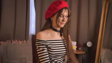Snapshot of marcelinahumphry chatting on April 19, 2:05 pm Eva online show from April 19, 2:05 pm