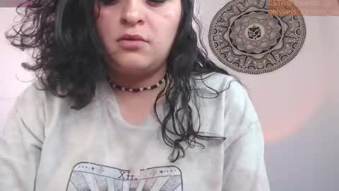 Snapshot of marceline_uu chatting on February 4, 8:25 pm M A R C I online show from February 4, 8:25 pm