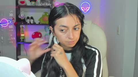 Snapshot of marcelinegh chatting on December 5, 10:44 am Marceline online show from December 5, 10:44 am