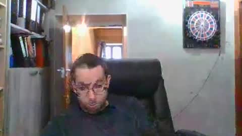 Snapshot of marcjemp chatting on February 3, 10:53 am marcjemp online show from February 3, 10:53 am