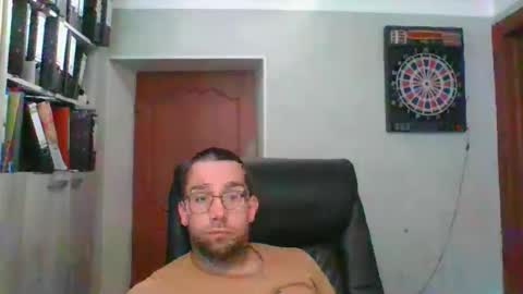 Snapshot of marcjemp chatting on May 18, 12:33 pm marcjemp online show from May 18, 12:33 pm