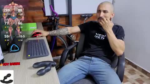 Marck  Independent model  online show from February 15, 4:31 am