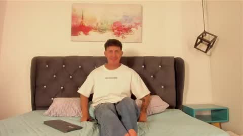 marcos_vieyra online show from June 11, 9:13 pm
