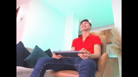 marcus_fire online show from February 10, 6:42 am