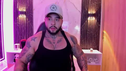 Snapshot of marcus_fit1 chatting on October 12, 1:15 am Marcus online show from October 12, 1:15 am