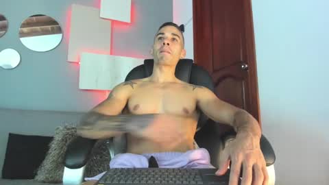 Marcus Jax1 online show from December 13, 4:11 am