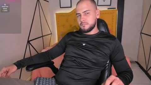 Snapshot of marcus_soler chatting on March 14, 2:11 pm marcus_soler online show from March 14, 2:11 pm