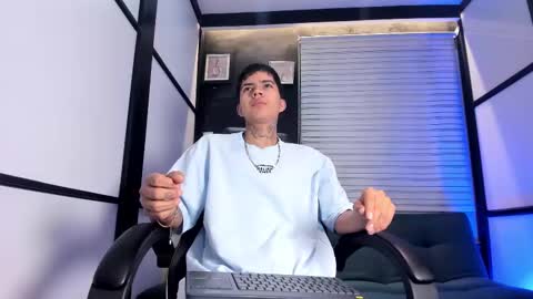 Snapshot of marcusevanss chatting on September 18, 12:18 pm Marcus online show from September 18, 12:18 pm