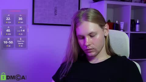 Snapshot of marcusjlahn chatting on September 13, 12:21 am marcusjlahn online show from September 13, 12:21 am