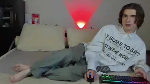 Marcus Jones online show from December 18, 1:15 am