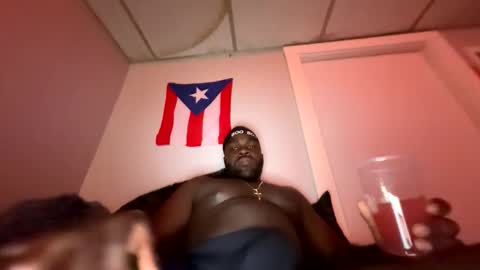 marcuslouis18 online show from April 8, 2:00 am