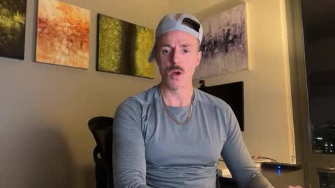 Snapshot of marcusripped1 chatting on December 17, 1:22 am Marcus online show from December 17, 1:22 am