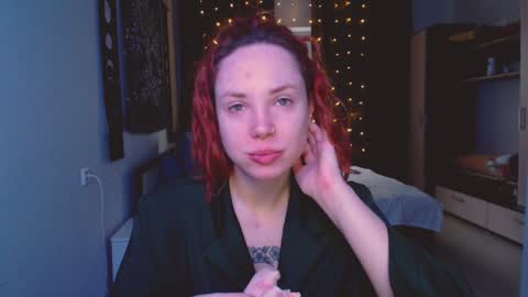 Margaret online show from December 6, 12:05 pm