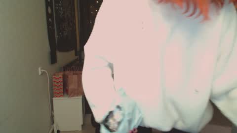 Margaret online show from December 14, 5:14 pm