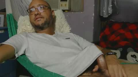 Snapshot of margaritoround3 chatting on December 3, 2:08 am margaritoround3 online show from December 3, 2:08 am