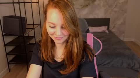 Margo Kellly online show from April 28, 1:37 am