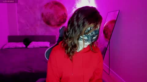 Margo Kellly online show from July 17, 12:50 am