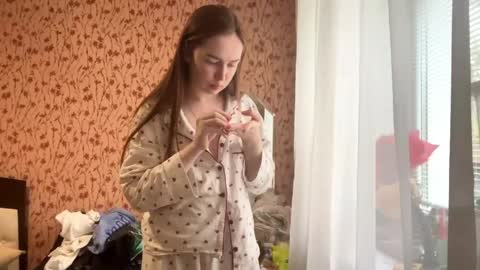 Snapshot of margopesavento chatting on April 25, 1:41 pm Chloe online show from April 25, 1:41 pm