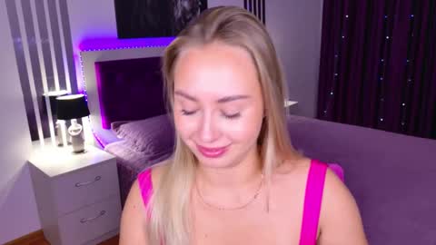 Snapshot of margosugar chatting on September 22, 6:26 am MargoSugar online show from September 22, 6:26 am