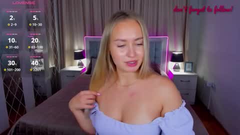 Snapshot of margosugar chatting on September 25, 7:23 am MargoSugar online show from September 25, 7:23 am