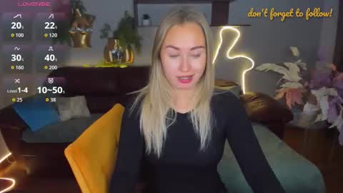 Snapshot of margosugar chatting on September 27, 6:18 am MargoSugar online show from September 27, 6:18 am