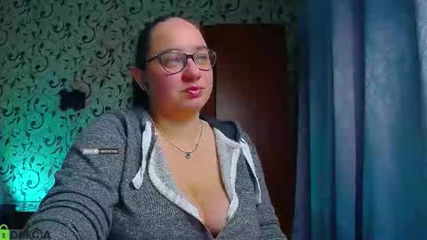 Snapshot of margosweet777 chatting on November 21, 2:49 pm margosweet777 online show from November 21, 2:49 pm