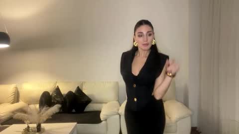 Margot online show from October 19, 1:06 am