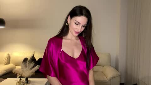 Margot online show from November 30, 1:31 am