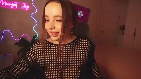 Snapshot of margott_joy chatting on May 1, 5:17 pm Margo online show from May 1, 5:17 pm