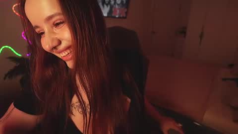 Snapshot of margott_joy chatting on May 16, 5:34 pm Margo online show from May 16, 5:34 pm