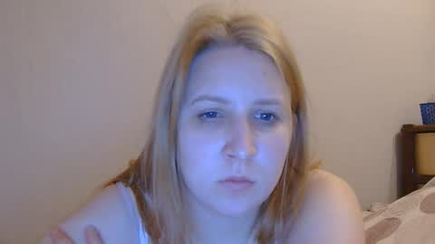 Emily online show from September 28, 3:39 pm
