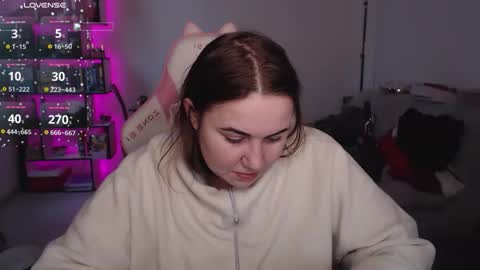 mari moore online show from December 23, 9:07 am